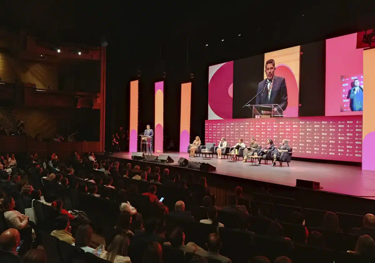 INICIA EL CONGRESO JALISCO APRENDE EN FAMILIA PARA FORTALECER LA EDUCACIÓN Y BIENESTAR DE NIÑAS Y NIÑOS